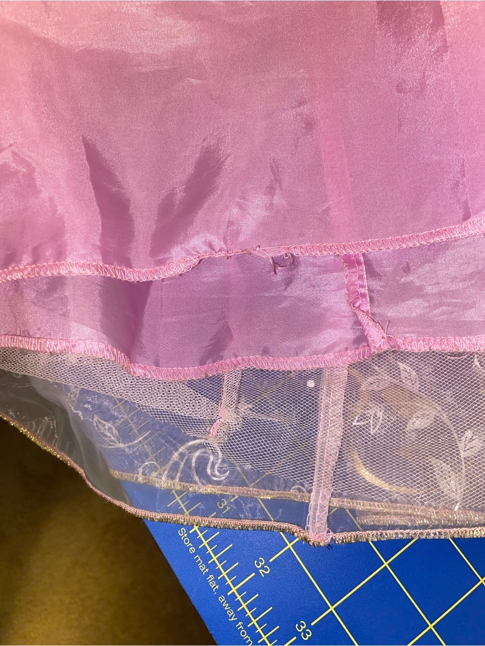 Princess Dress Size 9/10 - Picture 11 of 12